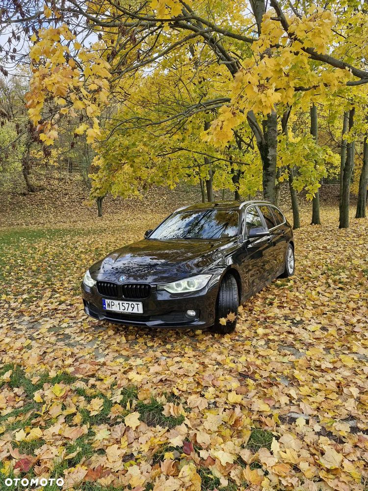 BMW Seria 3 320d Touring Modern Line - 1
