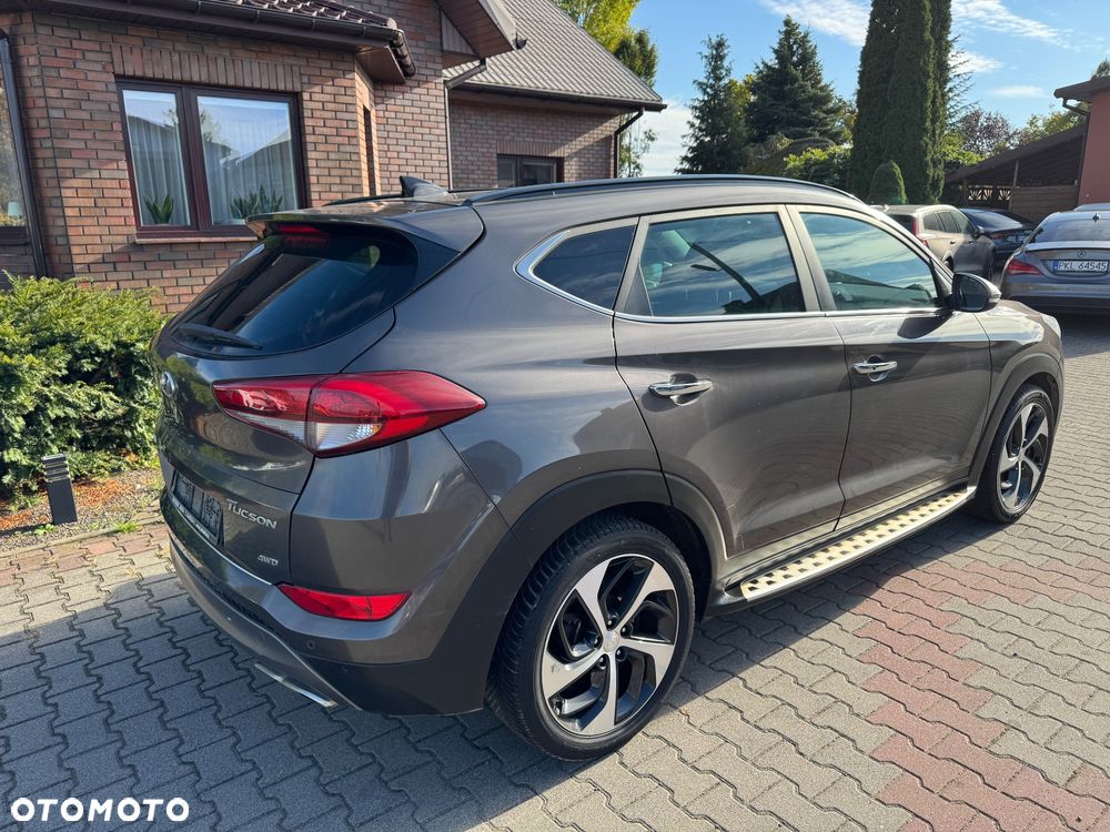 Hyundai Tucson - 11