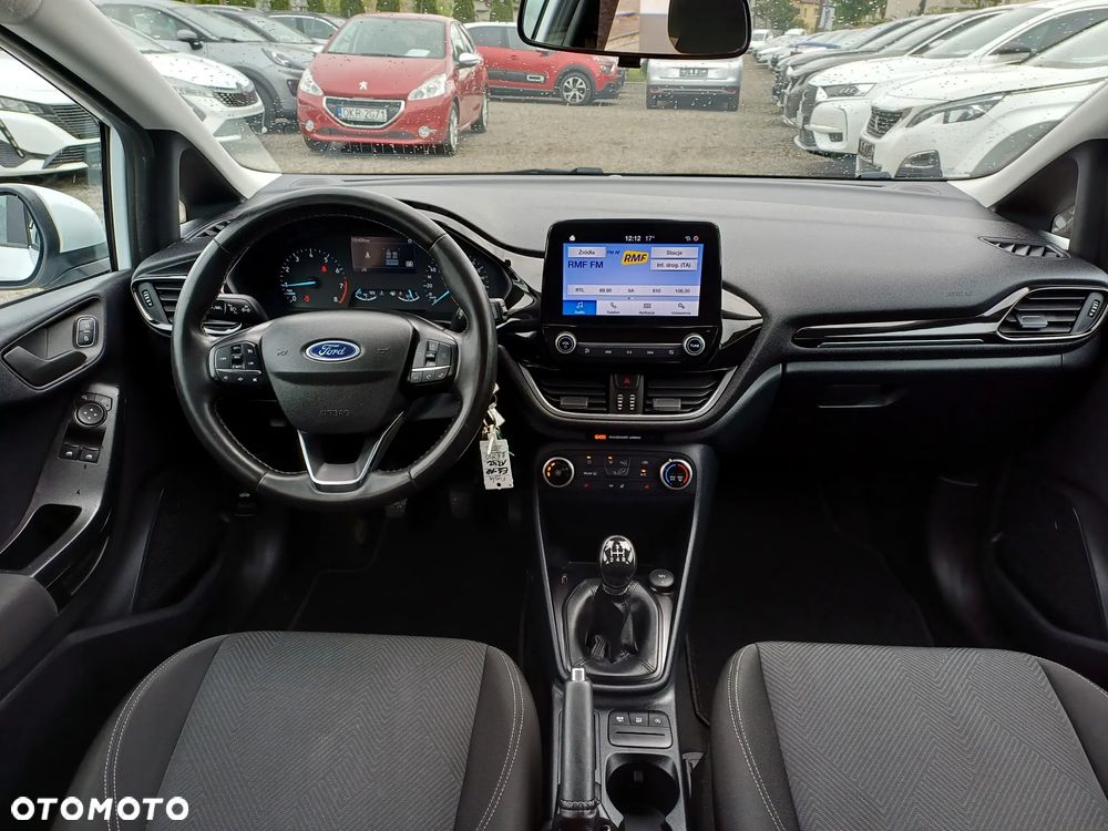 Ford Fiesta 1.1 S&S COOL&CONNECT - 17