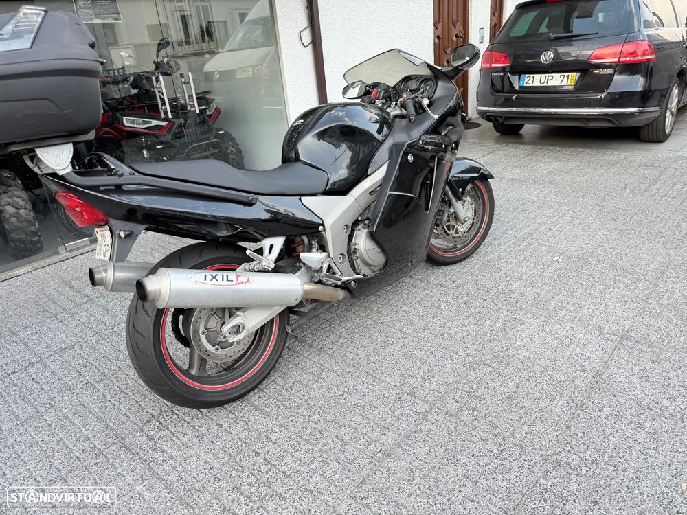 Honda CBR Cbr 1100 XX - 8