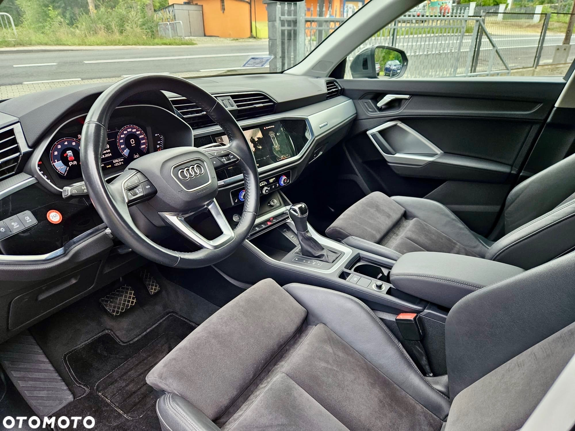 Audi Q3 40 TFSI Quattro Advanced S tronic - 11