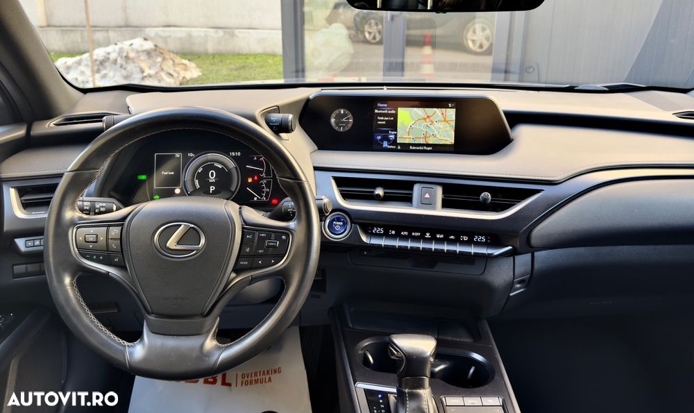 Lexus UX 250h 2.0L HEV 20H- (178 HP) 4X4 CVT Business - 7