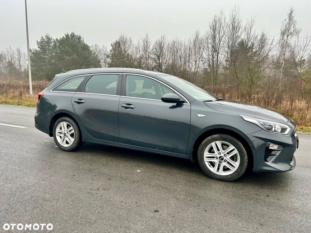 Kia Ceed 1.6 CRDi SCR L - 6