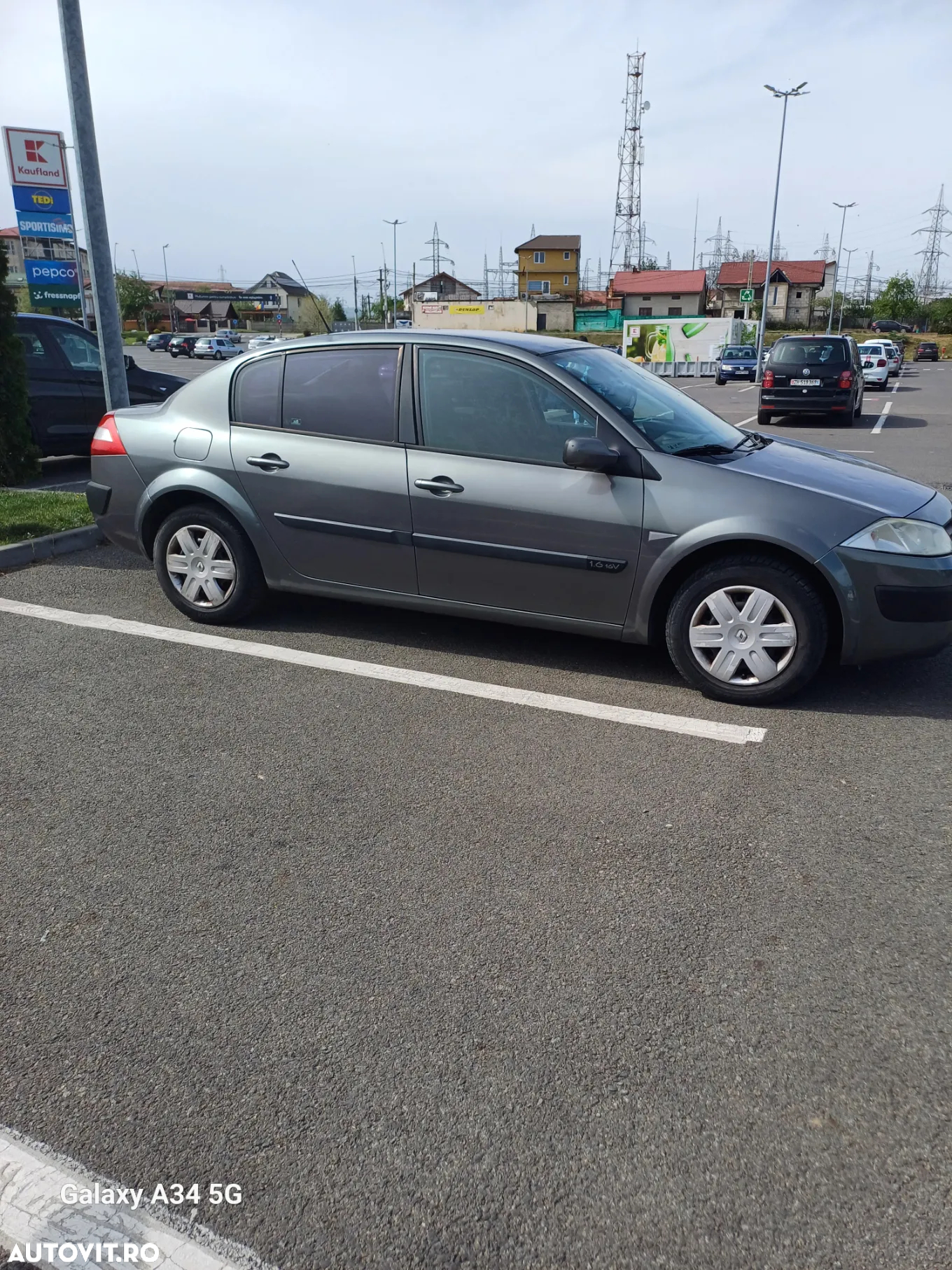 Renault Megane II Sedan 1.6 Influence - 12