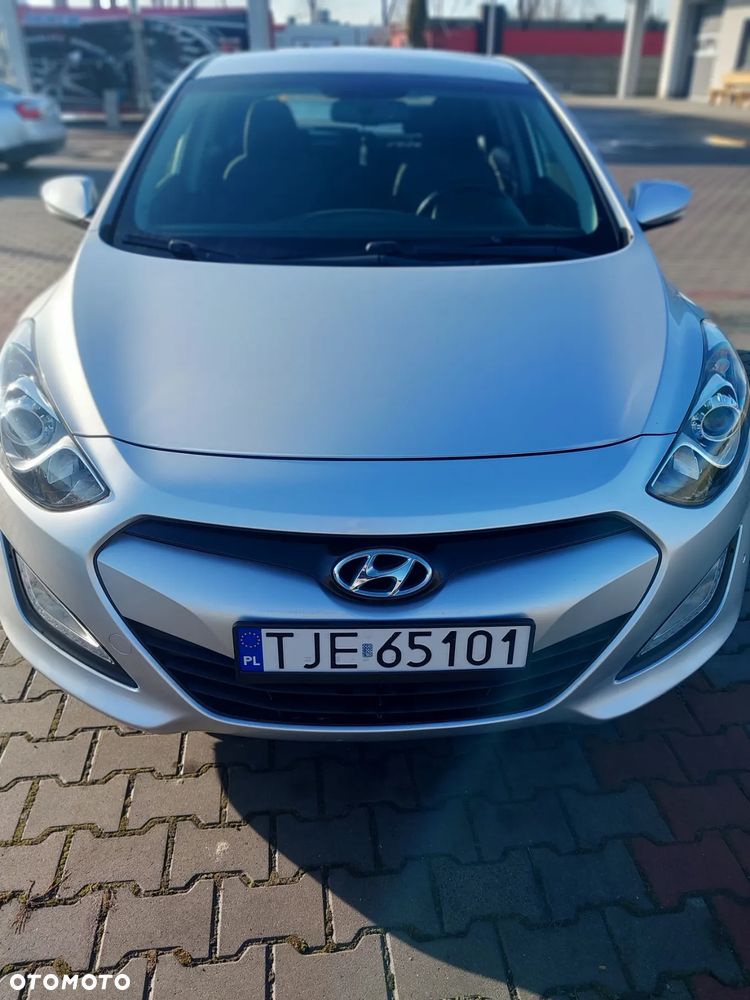 Hyundai i30 1.6 CRDi BlueDrive Classic - 12