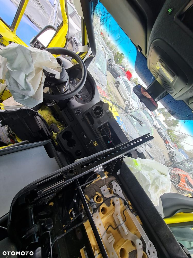 Mercedes-Benz Sprinter Ambulans Kamper Furgon W907 319 CDI 3.0 V6 190 KM - 10