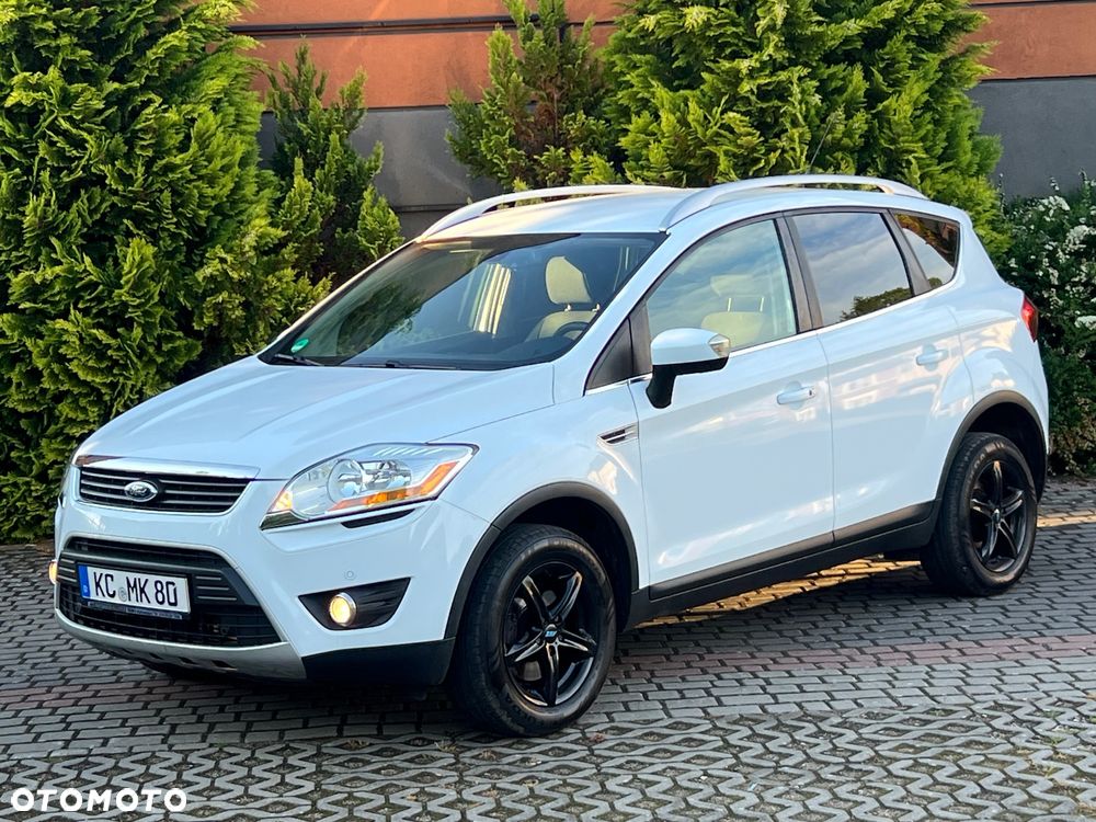 Ford Kuga - 12