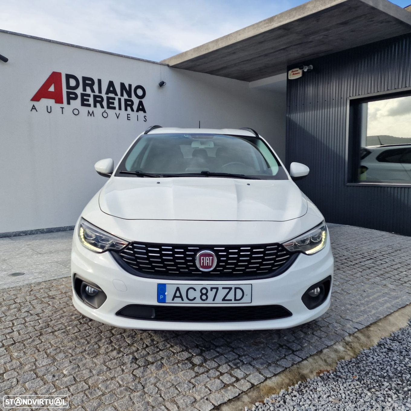 Fiat Tipo Station Wagon 1.3 M-Jet Lounge - 9