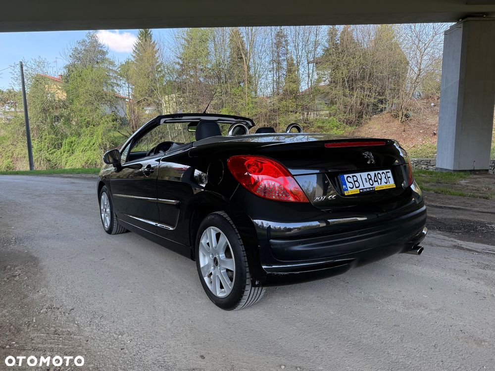 Peugeot 207 - 3