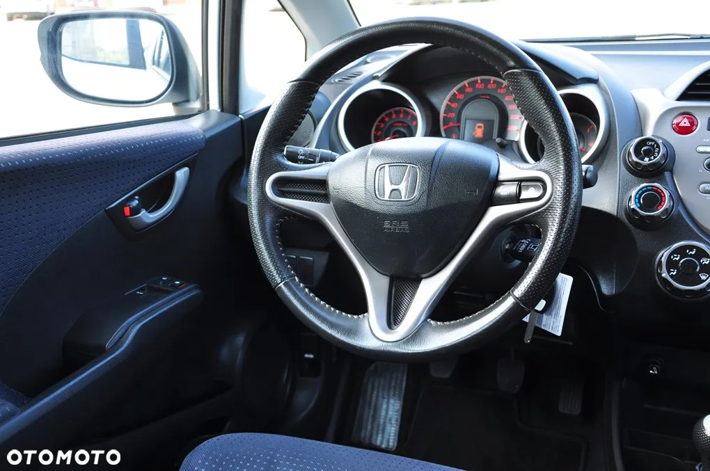 Honda Jazz 1.2 Base - 32