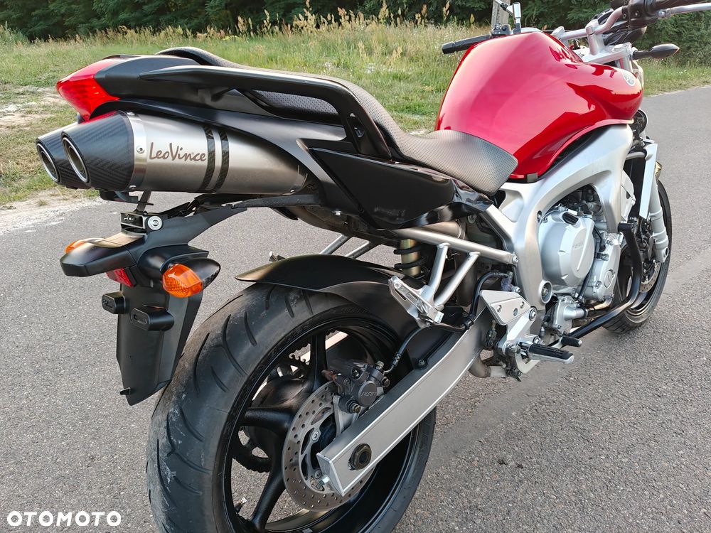 Yamaha FZ6 - 4