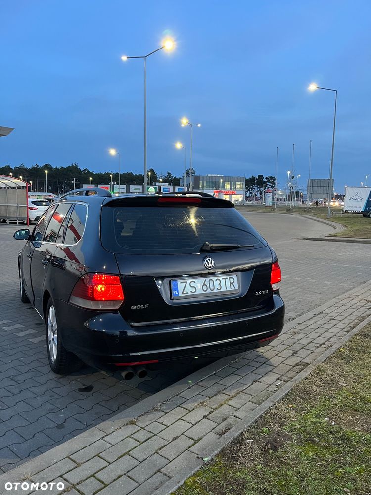 Volkswagen Golf VI 2.0 TDI Comfortline DSG - 13