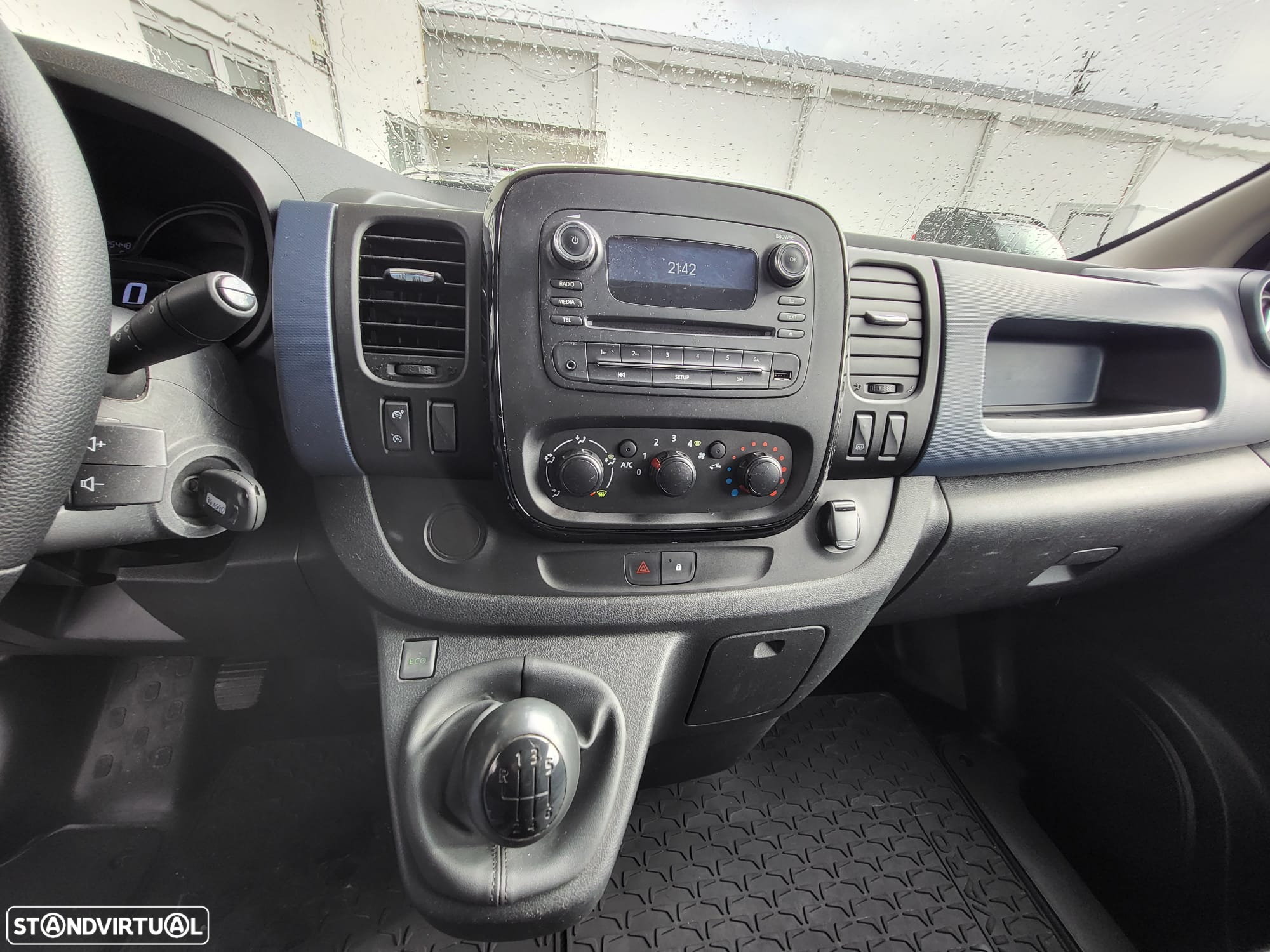 Opel Vivaro 1.6CDTI 120cv L1H1 - 7