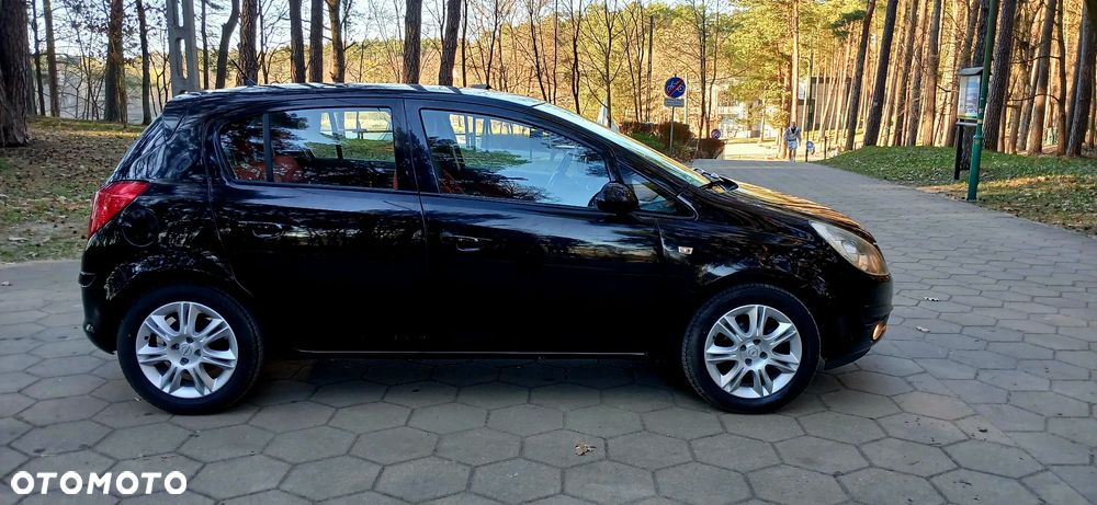 Opel Corsa 1.2 16V - 8