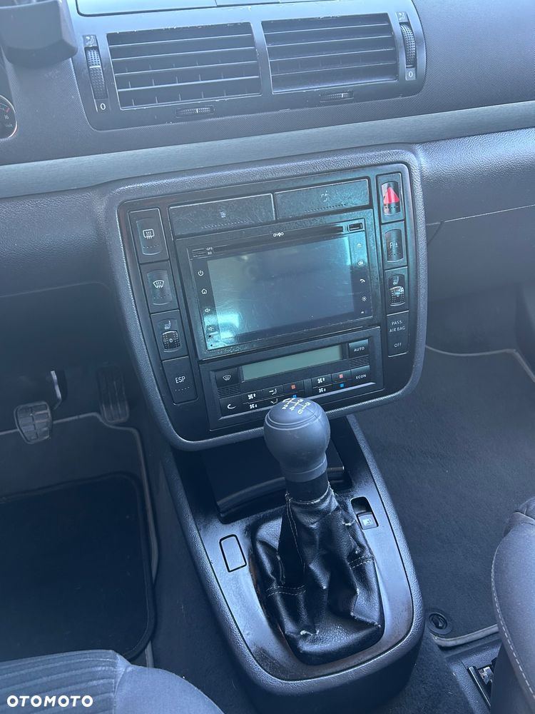 Volkswagen Sharan - 6