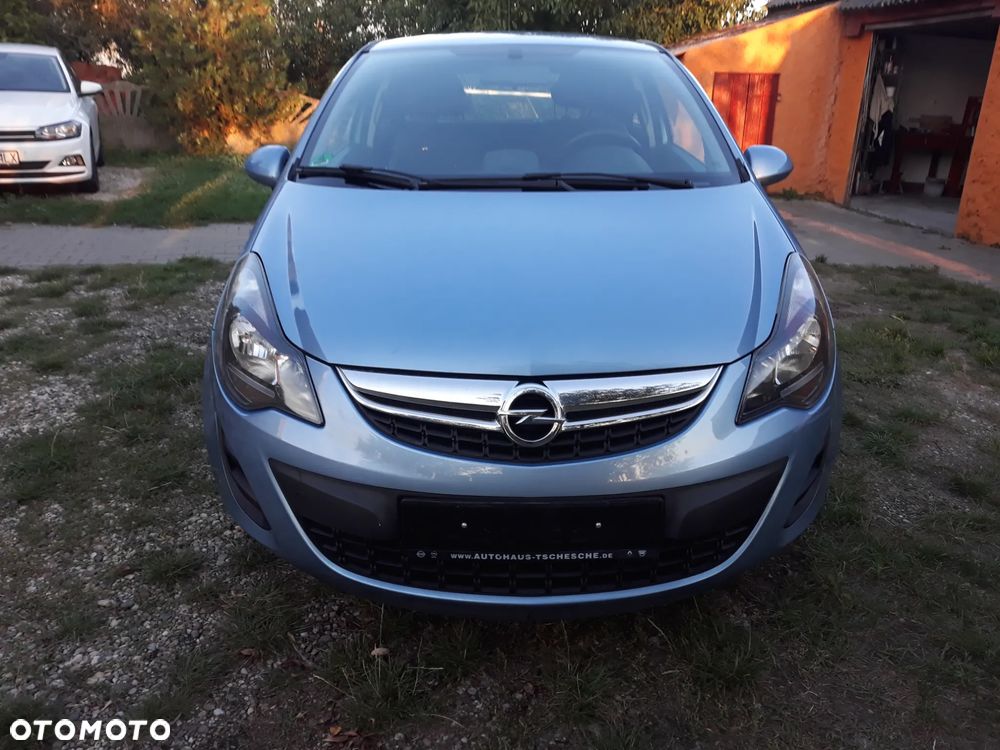 Opel Corsa 1.4 16V Limited Edition - 4