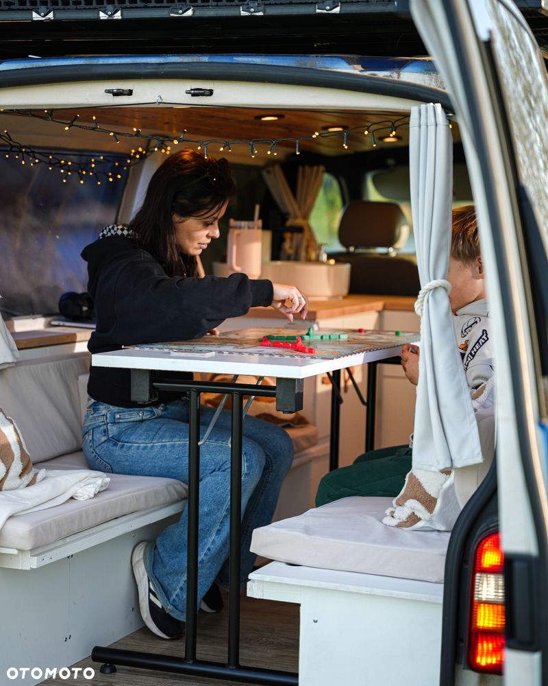 Volkswagen Transporter T5 - 10