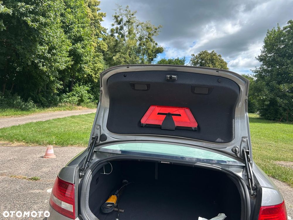 Audi A6 Limousine 2.4 - 10