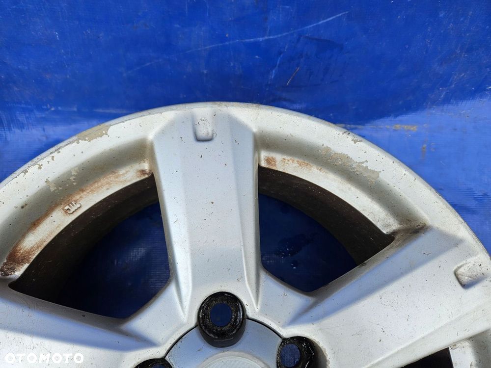 Toyota RAV4 00-05 06-12 felgi 17" 5x114,3 - 4