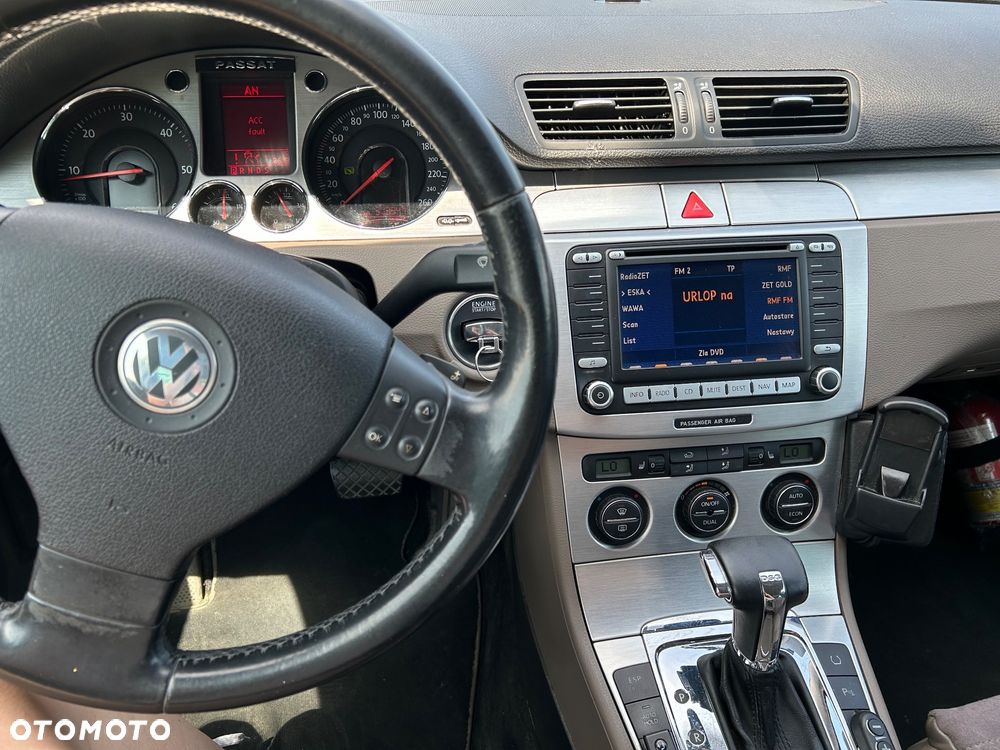 Volkswagen Passat - 7