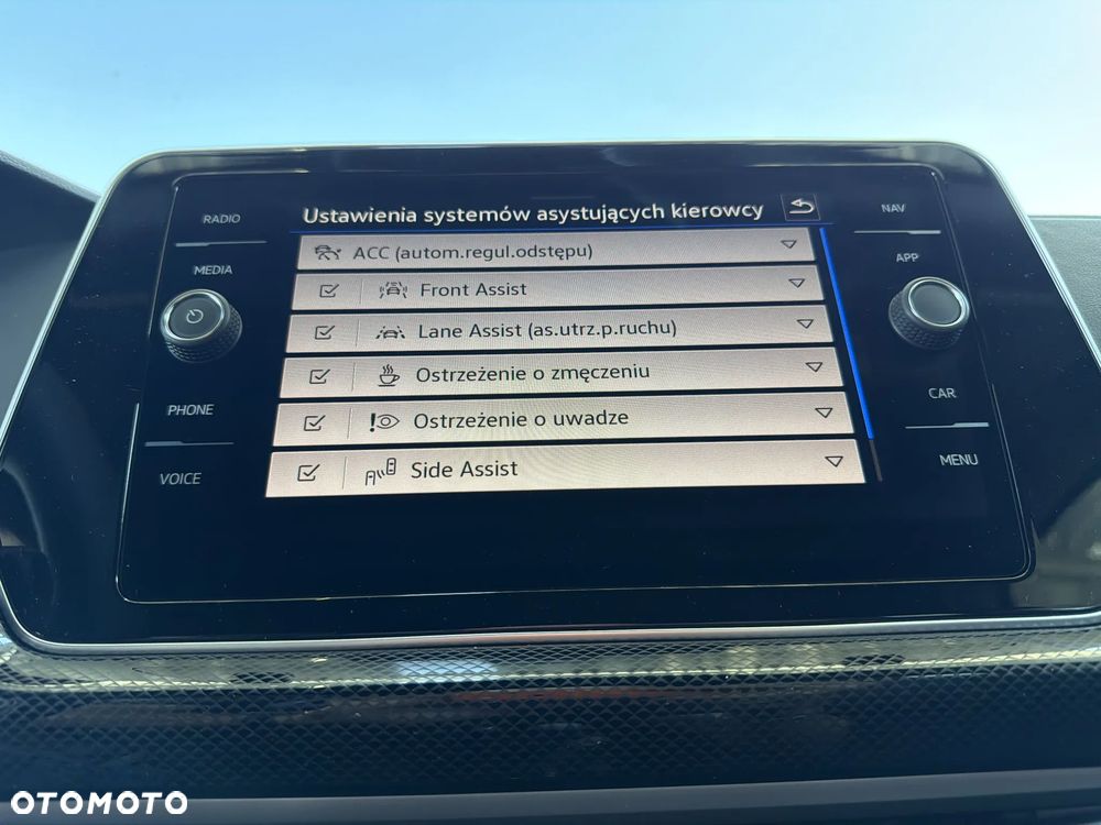 Volkswagen T-Cross 1.0 TSI R-Line Plus DSG - 29