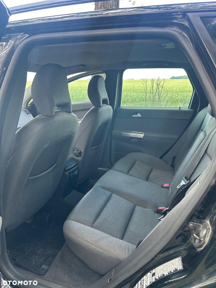 Volvo V50 - 7