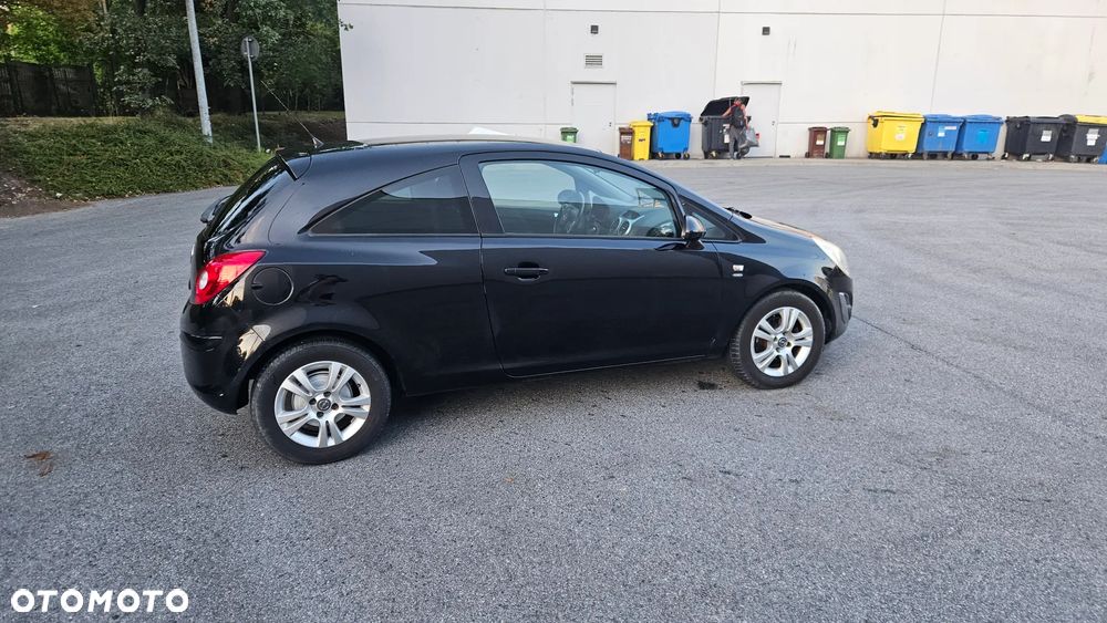 Opel Corsa 1.4 16V Satellite - 13