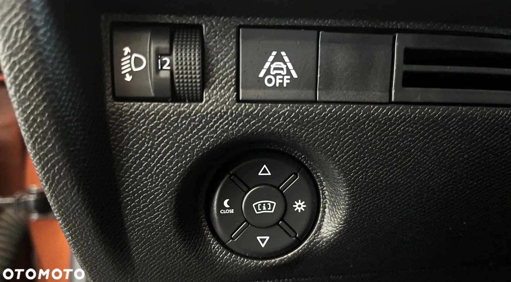 Citroën C4 PureTech 130 Stop&Start SHINE - 19