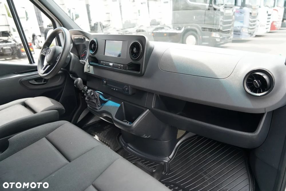Mercedes-Benz SPRINTER 315 CDI  / MAXI / BLASZAK 4,8 m / FURGON / SPROWADZONY / EURO 6 - 32