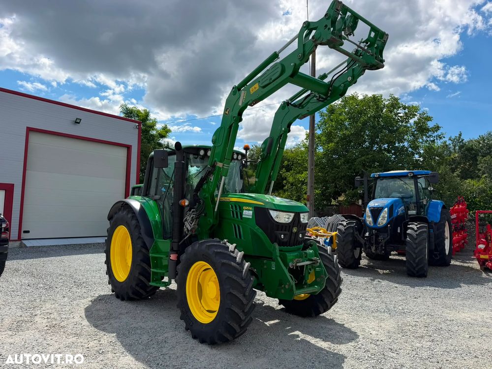 John Deere 6125 M - 6
