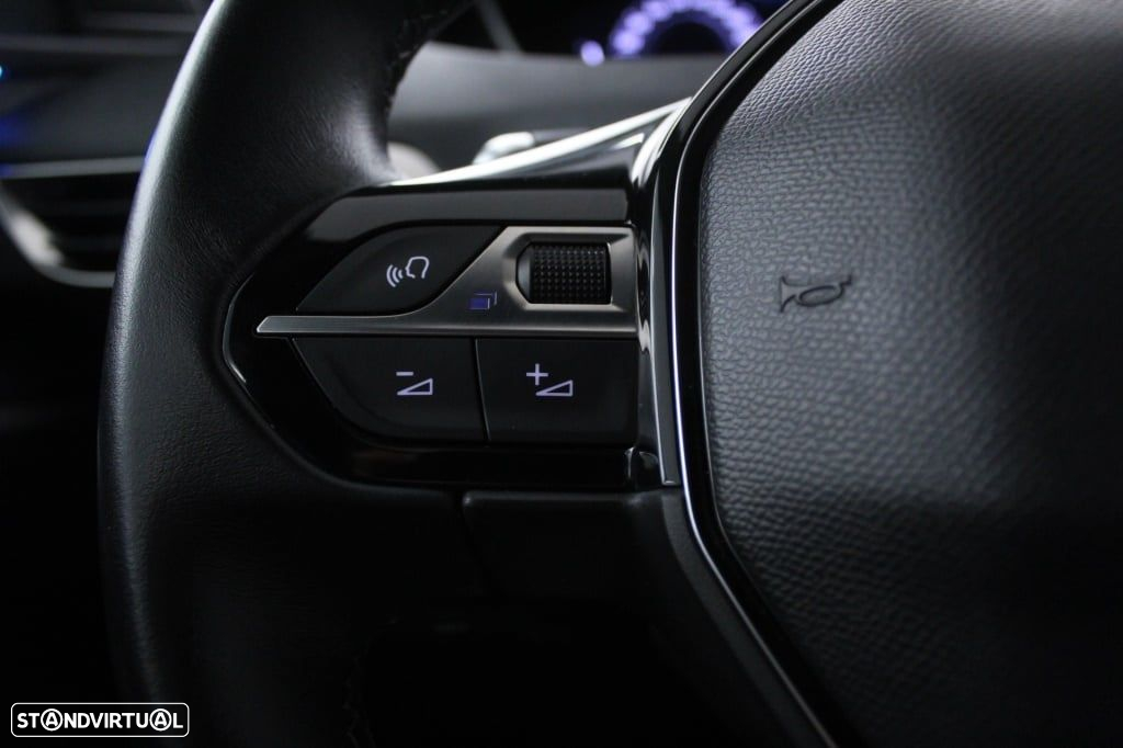 Peugeot 3008 1.5 BlueHDi Allure Pack EAT8 - 22