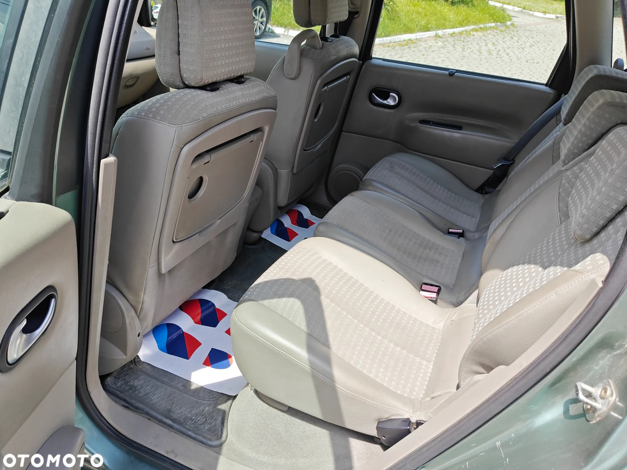Renault Scenic 2.0 Confort Authentique - 11
