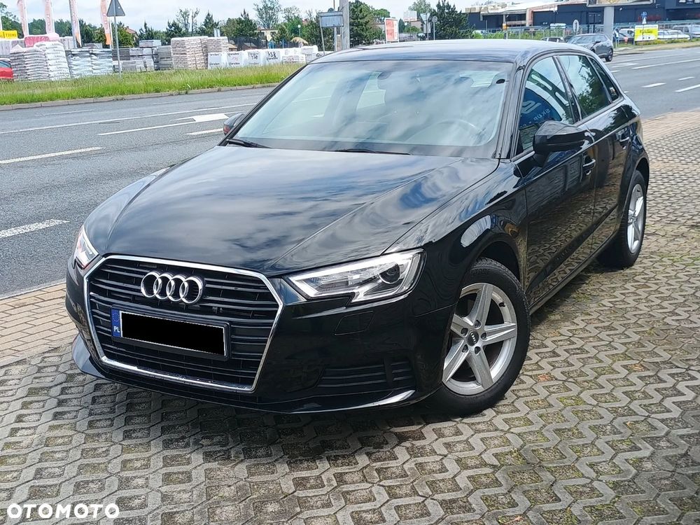 Audi A3 Sportback 30 TFSI - 4