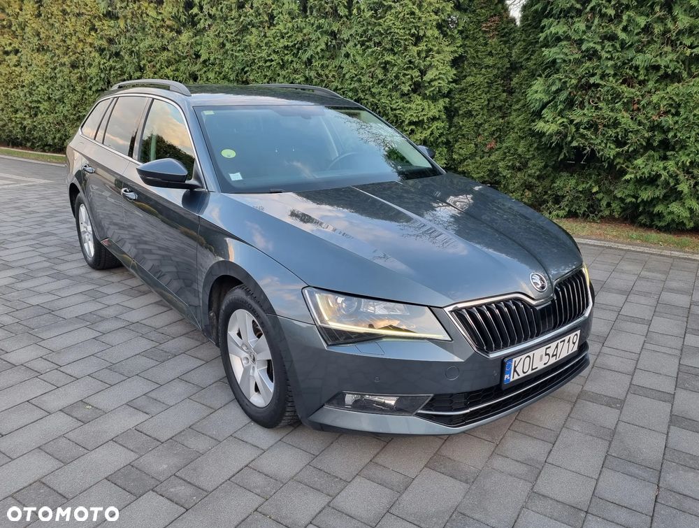 Skoda Superb 1.6 TDI DSG Style - 24