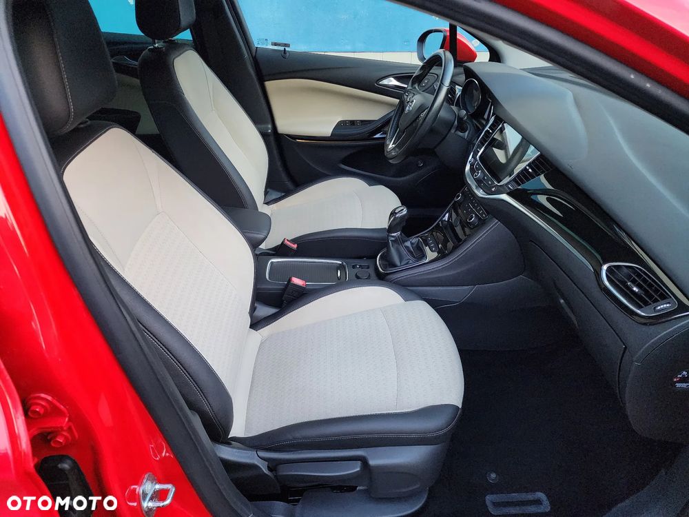 Opel Astra 1.4 Turbo Start/Stop Innovation - 29