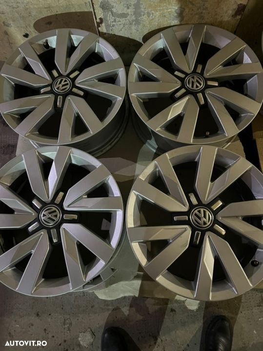 vand jante originale volkswagen passat pe 16” noi - 1
