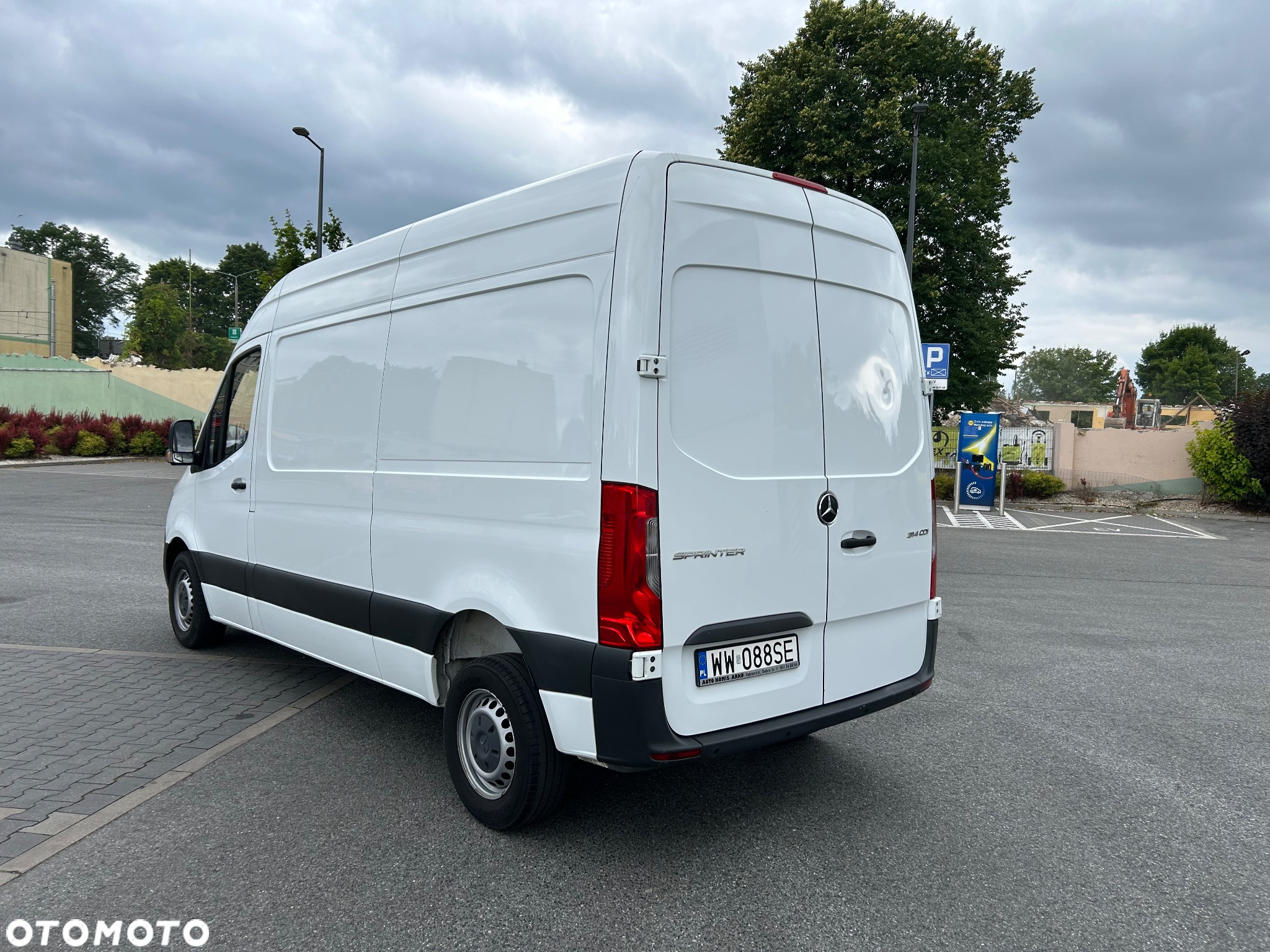 Mercedes-Benz Sprinter - 7