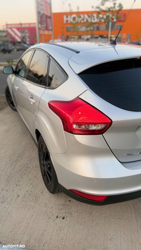 Ford Focus 1.0 EcoBoost Trend Edition - 29