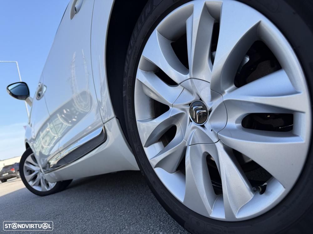 DS DS5 2.0 Hybrid4 Sport Chic - 8