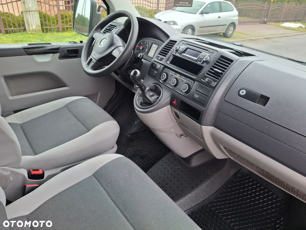 Volkswagen TRANSPORTER T5 - 7