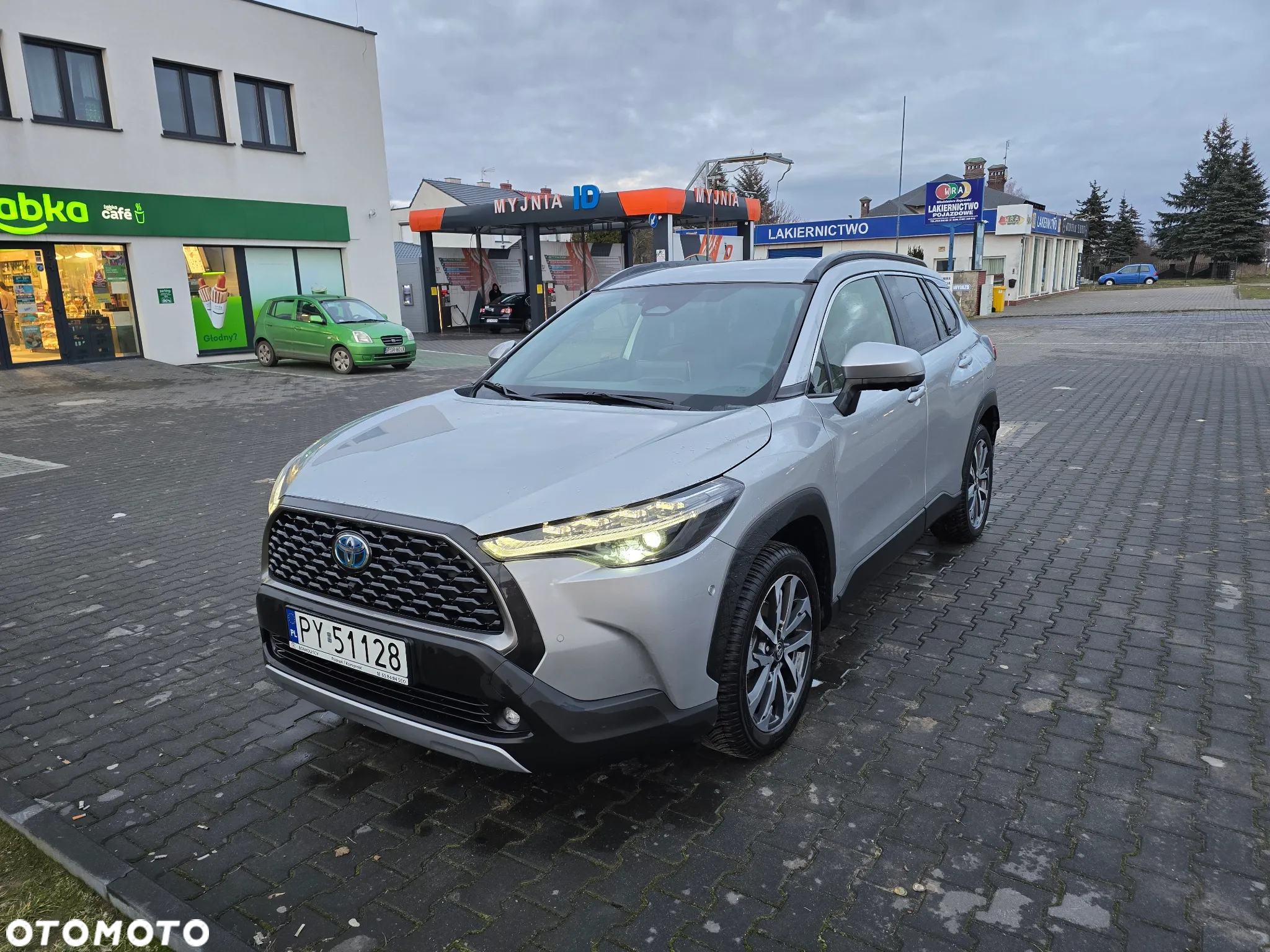 Toyota Corolla Cross 2.0 Hybrid Executive - 6