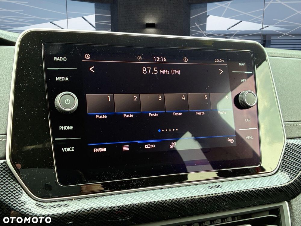 Volkswagen T-Cross - 18