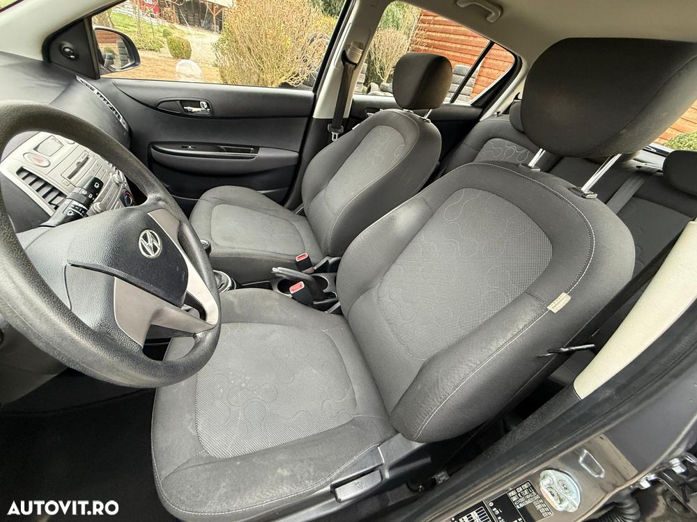 Hyundai i20 1.2 Economy - 12