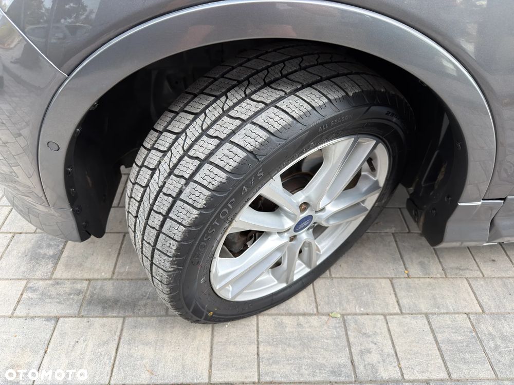 Ford Kuga 2.0 TDCi Titanium S - 27