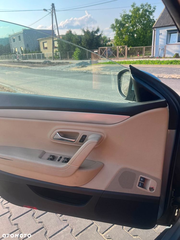 Volkswagen CC - 8