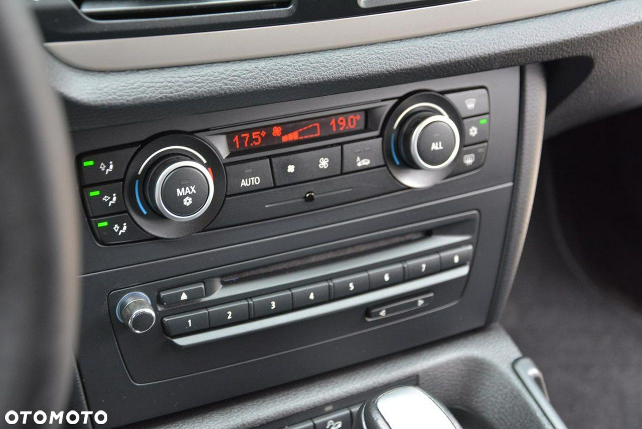 BMW X1 xDrive20d - 25
