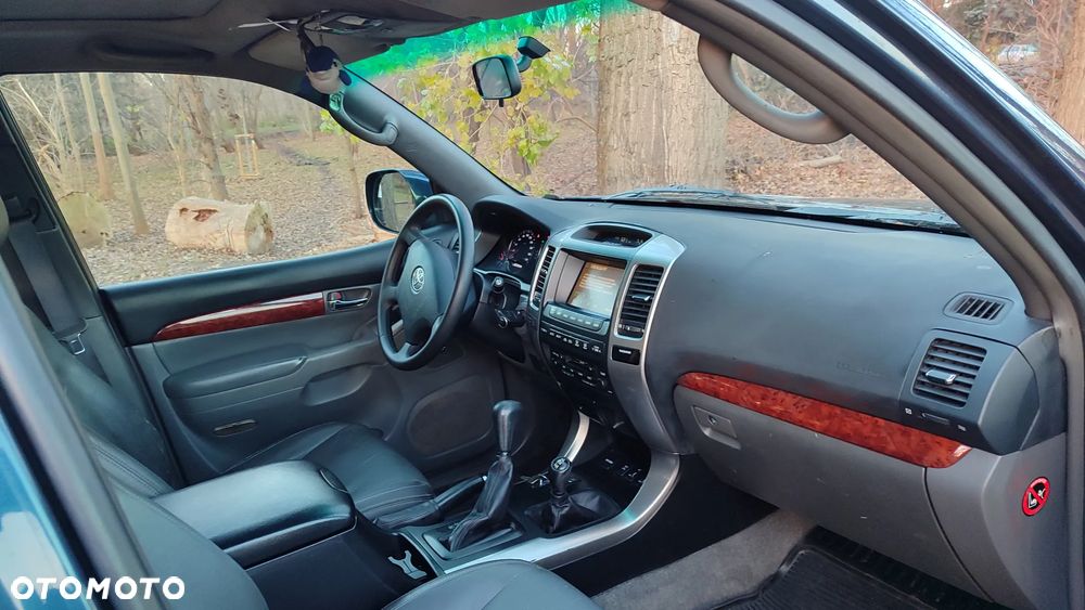 Toyota Land Cruiser 3.0 D Sol Navi - 4