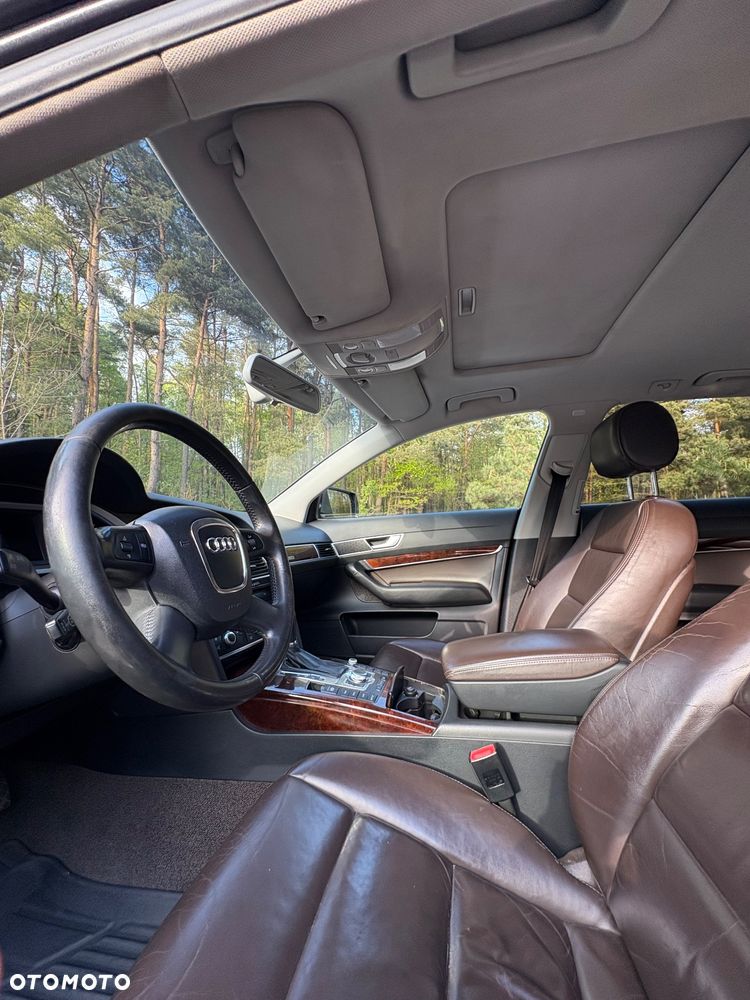 Audi A6 Allroad - 28