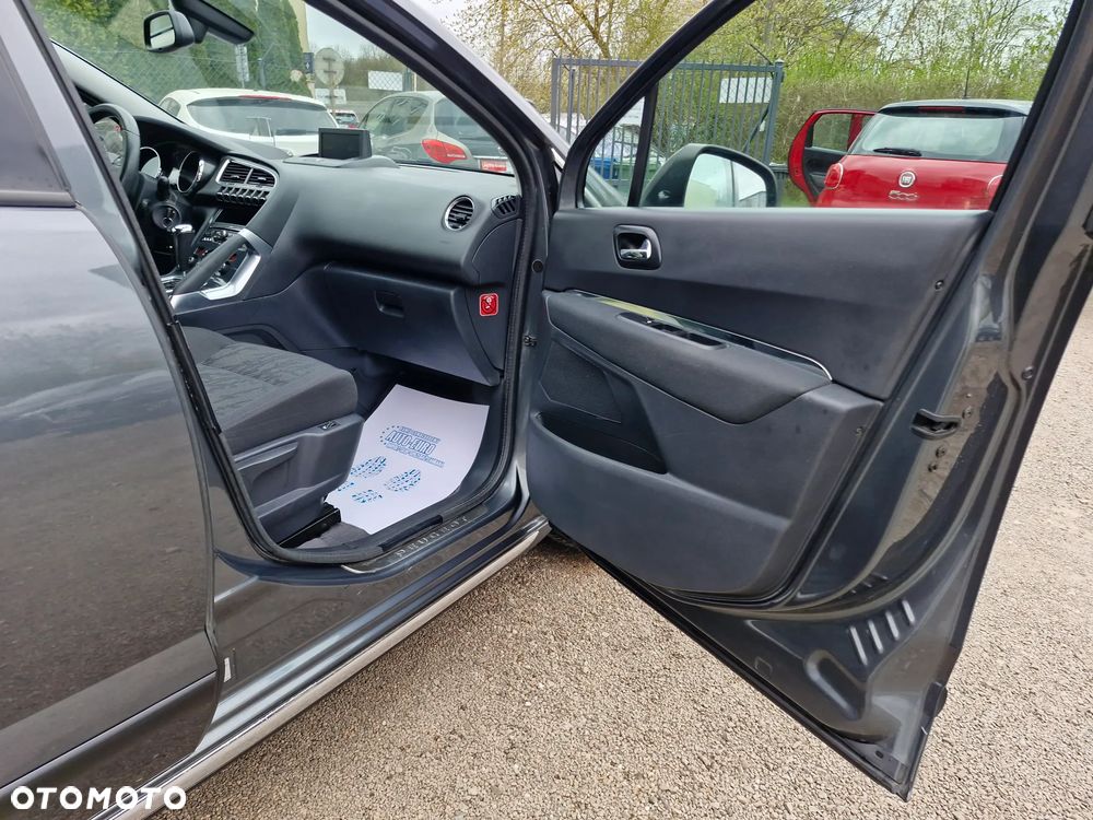 Peugeot 3008 2.0 HDi Allure - 16