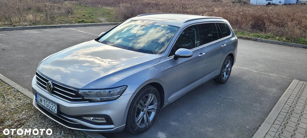 Volkswagen Passat 2.0 TSI Elegance DSG - 1
